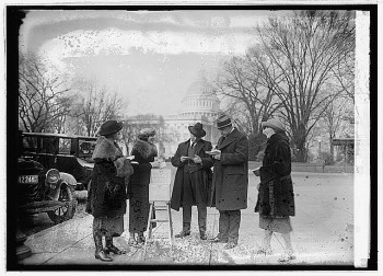 Voting in 1923. (Photo courtesy of the Library of Congress)